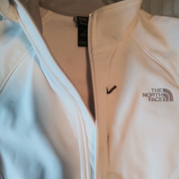 Northface jacket. - Picture 1 of 3